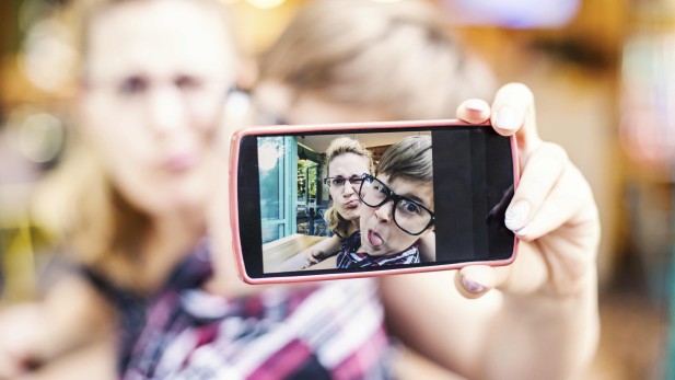 Mother-and-son-taking-selfie-000069491449_Double